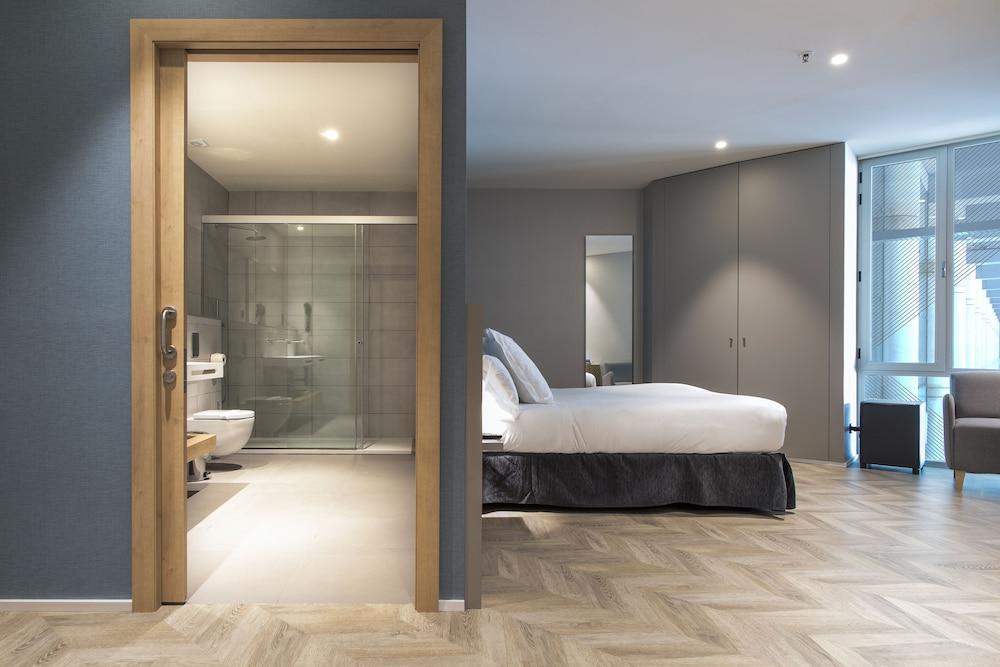 Sleep&Fly Hotel El Prat de Llobregat Eksteriør billede